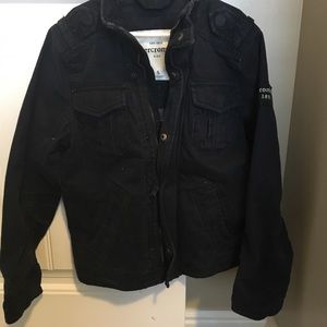 Abercrombie boys jacket in navy. Brand new